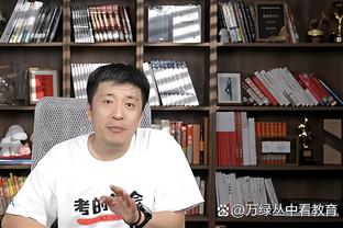 一个好汉三个帮！兰德尔、巴雷特、奎克利均得分20+ 合砍65分